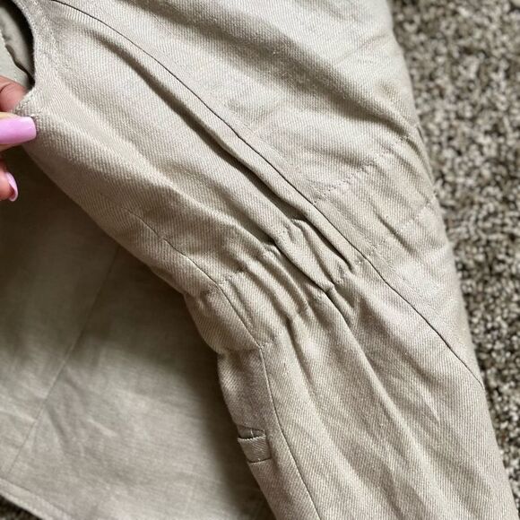 The Limited Khakhi Vest XS V Neck Elastic Waist ButtonPockets Sleeveless NWOT - Picture 9 of 11
